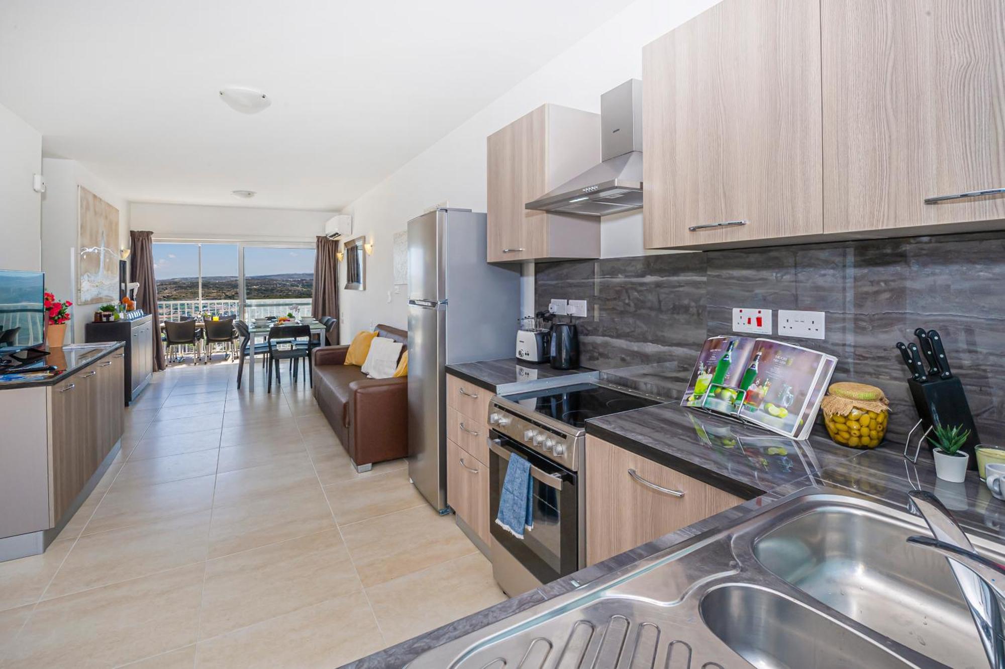 Summer Breeze Penthouse With Private Hot Tub & Terrace With Panoramic Views, By Getawaysmalta Mellieħa Dış mekan fotoğraf