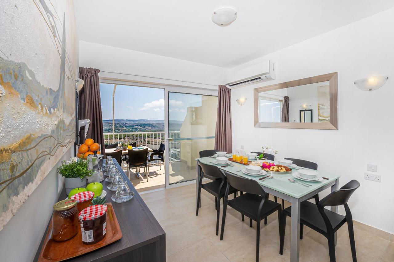 Summer Breeze Penthouse With Private Hot Tub & Terrace With Panoramic Views, By Getawaysmalta Mellieħa Dış mekan fotoğraf