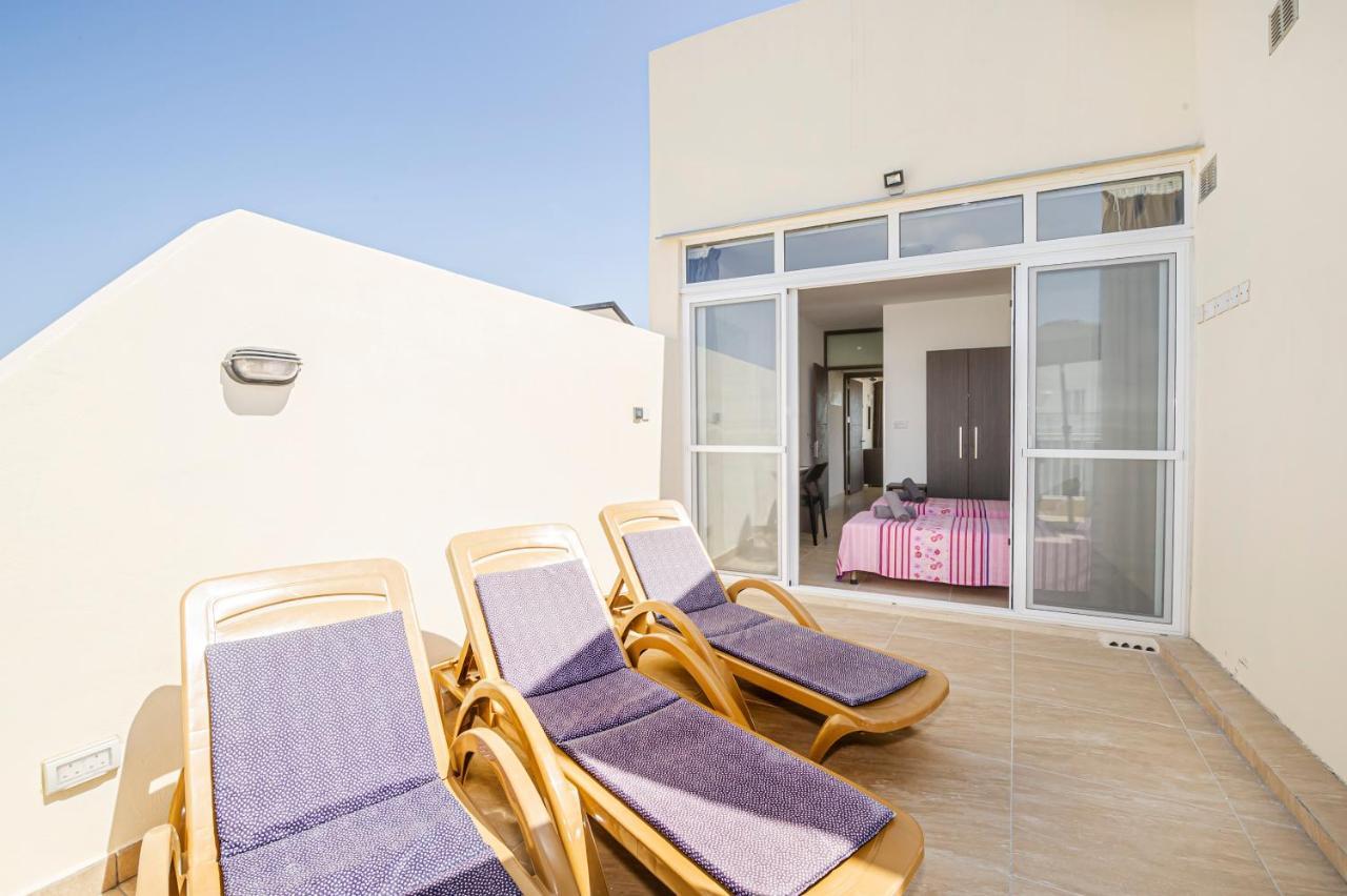 Summer Breeze Penthouse With Private Hot Tub & Terrace With Panoramic Views, By Getawaysmalta Mellieħa Dış mekan fotoğraf